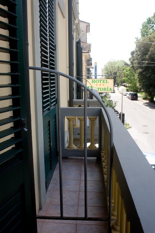 Hotel Vittoria Виареджо Экстерьер фото